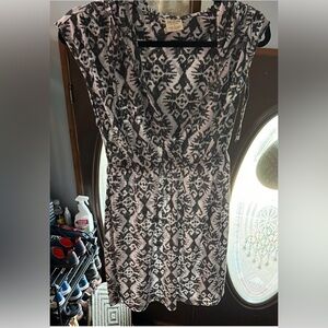 Marika Black and White Patterned Beach or Pool Cover Up
